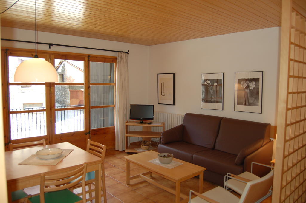 Apartaments Vall Ferrera Areu 客房 照片
